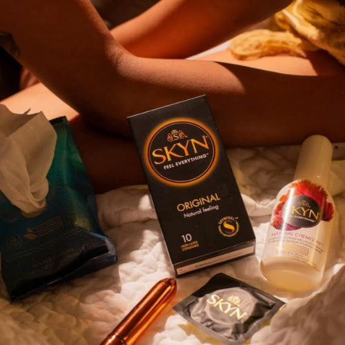 (6 แถม 6) LifeStyles Skyn Original ถุงยางอนามัยบางพิเศษ ผลิตจากยางสังเคราะห์ ขนาด 52มม บรรจุ 12 กล่อง (36 ชิ้น)